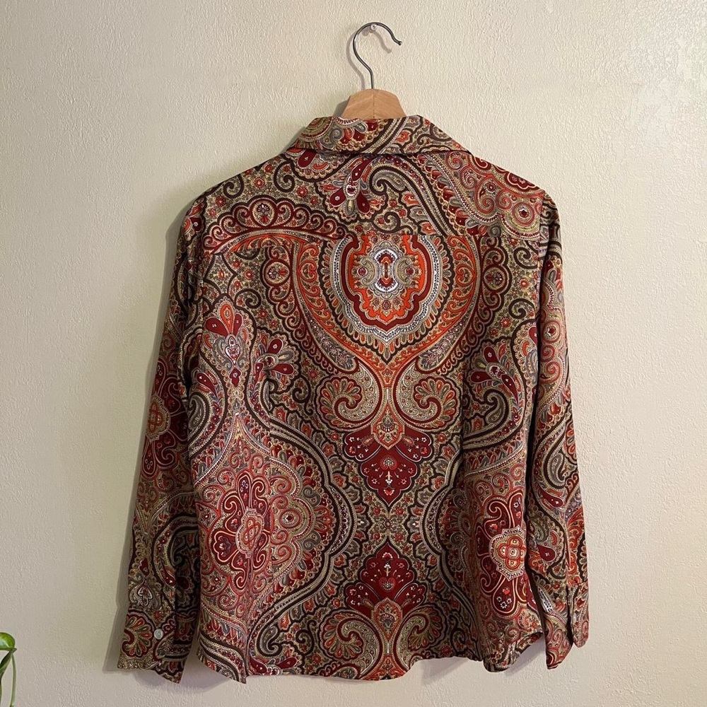 Vintage Paisley Button Down - Picture 5 of 8